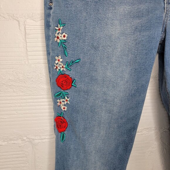 Old Navy Women's Size 10 Tall Jeans Rockstar Super Skinny Raw Hem Embroidered - Picture 4 of 7